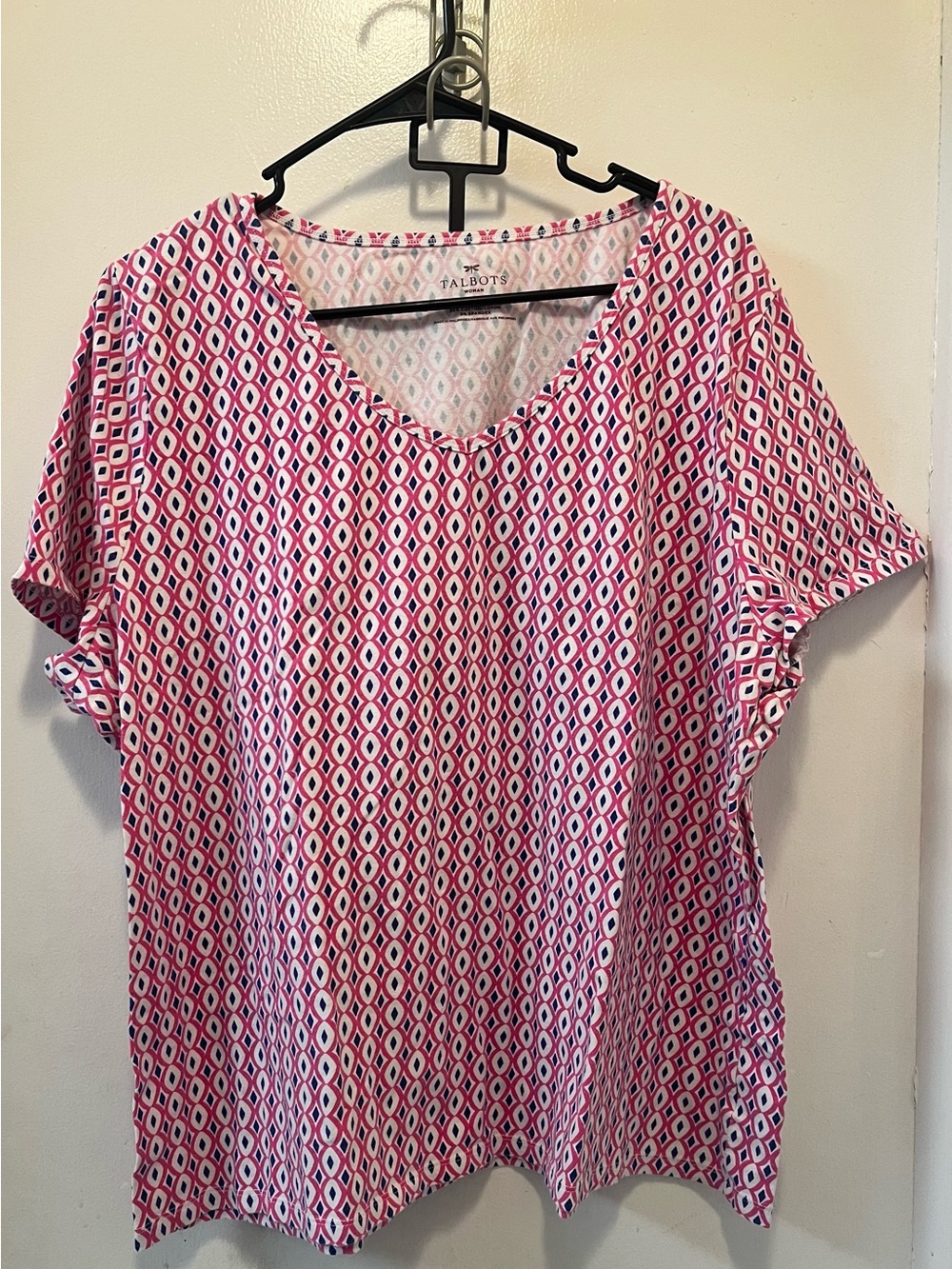 Talbots Pink and Navy Geometric Short Sleeve V-Neck Top